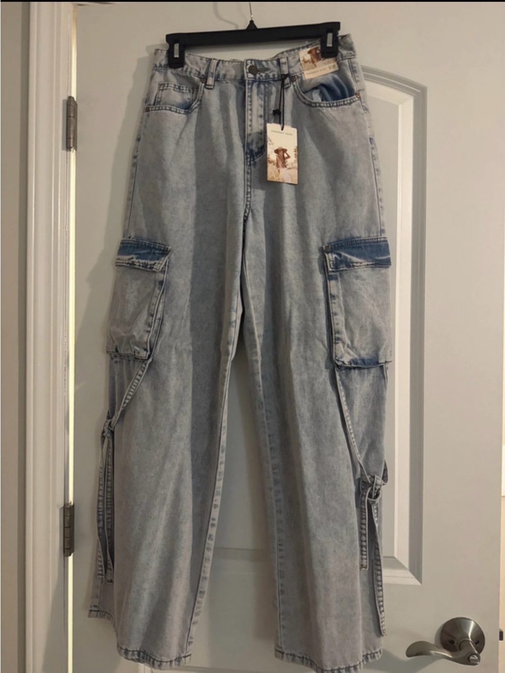 Sincerely Jules Light Wash Cargo Jeans - Light Blue
